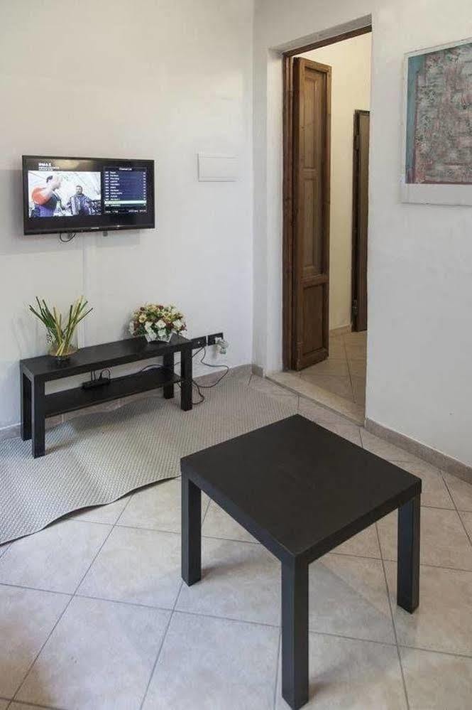 La Corte Di Piero Apartment Florence Luaran gambar